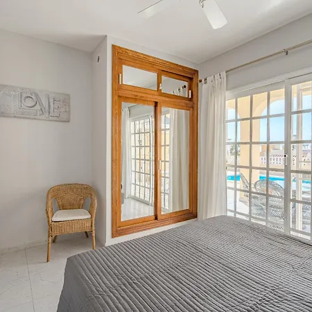 Villa El Yuka With Heated Pool *